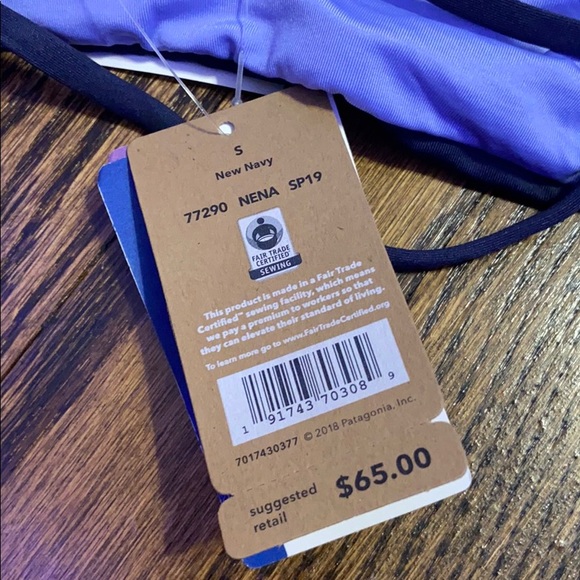 NWT Women’s Reversible Patagonia Bikini Top - Picture 8 of 8